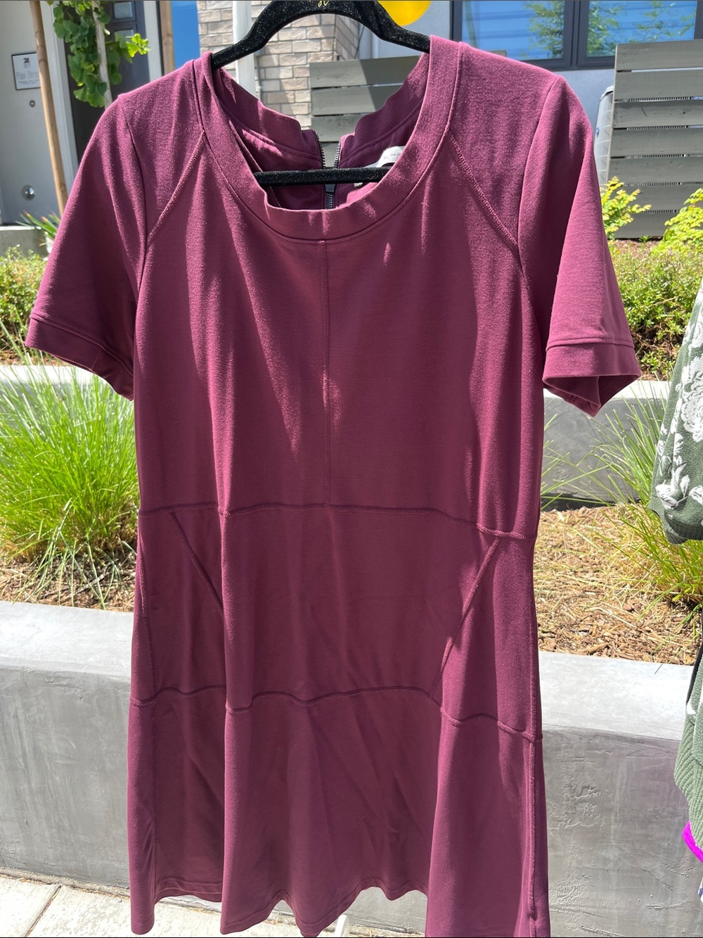 Athleta Short Sleeve A-Line Dress in Deep Berry XL